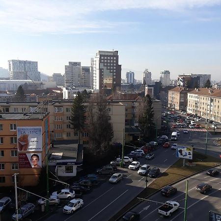 Helen House Appartement Braşov Buitenkant foto