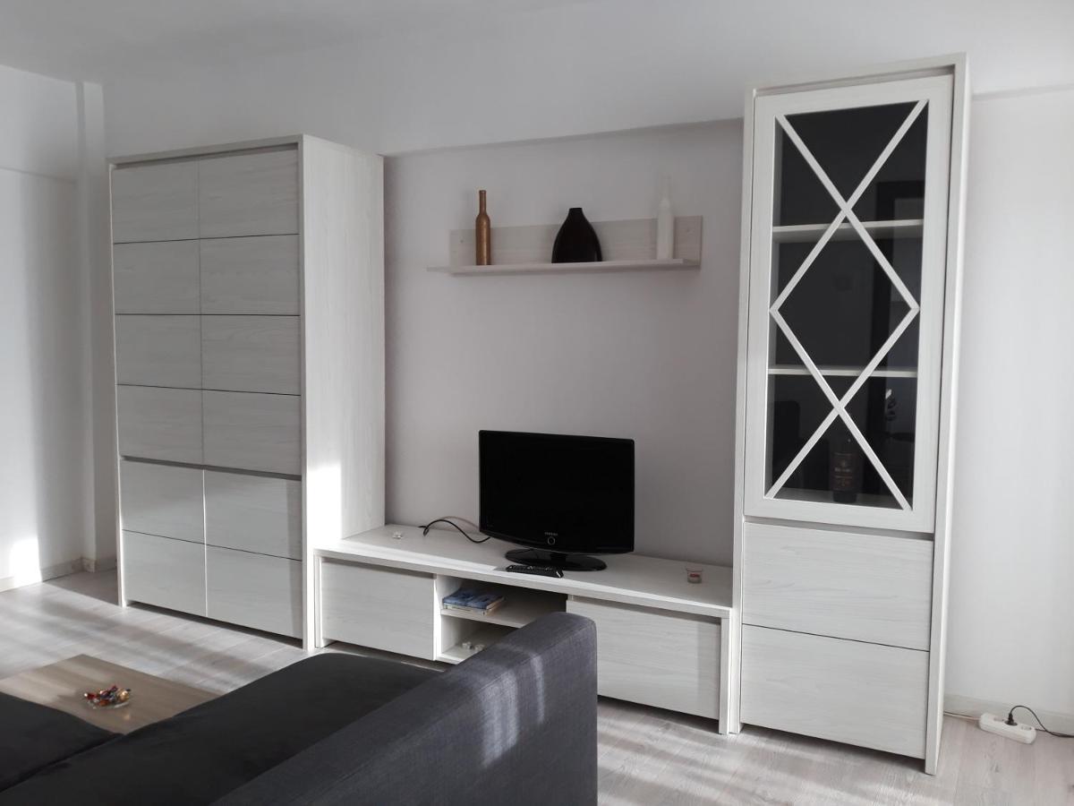 Helen House Appartement Braşov Buitenkant foto